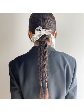 プレイ(pLAy) ポニーテールアレンジ