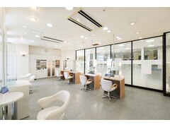 PLAZA HAIR 西神中央店【プラザヘアー】 