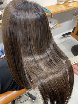 ライフヘアー(Life Hair)の写真/【髪質改善専門店】頭皮と髪へのダメージを無くしカラーをしながら栄養分をたっぷり補給！