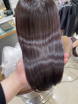 ネオリーブ チロル 横浜西口店(Neolive CiroL.) 酸性ストレートで艶髪に☆【横浜・横浜駅】