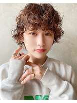 ホロ(hollo)&nbsp;マッシュパーマプードルパーマショート