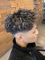 ヘアーサロン ミル(hair salon MiL) 【渋谷】メッシュパーマ×スキンフェード