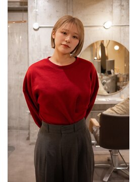 キールーム 伊丹西台店(Kir'oom) instagram:@hir0kika9awa 切りっぱなしボブ　ハイトーン