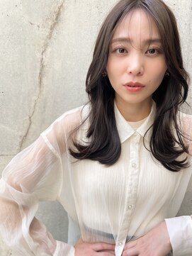 ソワリー 栄(THOiRY) ◎THOiRY女性らしい柔らかヘア似合わせ小顔艶髪ゆる巻きロング