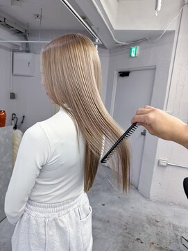 レアル 心斎橋 大阪(REAL) 髪質改善/レイヤー/ダブルカラー/ブリーチ/ハイライト/心斎橋