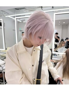 テイス 新宿(TACE) ホワイトカラー [美髪/ホワイトブロンド/イメチェン/新宿]