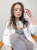 シキムーン 横浜(siki MOON)&nbsp;くすみベージュ/レイヤーヘア/[横浜/横浜駅]