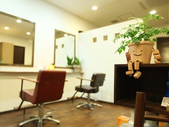 サロン ド プリエ(Salon de Prier)の写真/居心地の良いプライベート空間◎一対一の施術だからこその親身な接客と技術でキレイを引き出してくれる♪