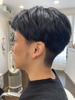 クチュリエヘアー(Couturier Hair) センターパート