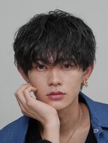 フィフス(fifth)&nbsp;原宿ラウンドシースルーマッシュカットルーズパーマ黒髪刈り上げ