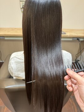 ニコット(nicotto) 乾かしただけでまとまる髪