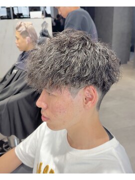 ステラ(STELLA) メンズパーマ/メンズカット/眉毛サロン/ツイストスパイラル