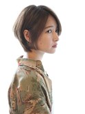 30代40代に人気シルエットが綺麗なひし形ショートボブ