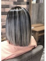 ホワイト 伊勢崎(WHITE) フルブリーチ歴をリペア！外国人風バレイヤージュ☆