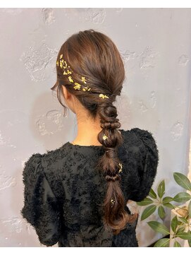 エフェ(effet) 編み下ろしアレンジヘア