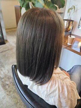 エファッセ 鴻巣2号店(efface) オリーブグレージュ×アースカラー×ストレート×艶髪×透け感