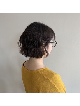 アウリィ(Aulii) ふんわりウェーブパーマ