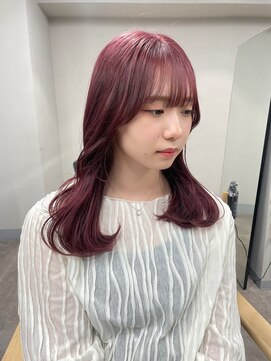 オグジュアリー 表参道(aux.) ピンクラベンダーベージュ【ayame】（表参道/青山）