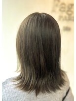 アトリエ ファゴビス(ATELIER FAGOT Bis) 【Yuine】透明感オリーブカラー 秋カラー/水光肌カラー