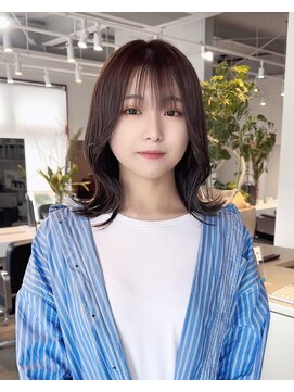 ジゼラ(GISELA) レイヤーボブ くびれヘア くびれボブ グレージュ