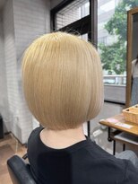 ビスイル 秋葉原店(Vis ill) 大人可愛い20代30代ショート前下がり刈り上げボブ