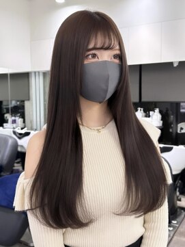 ロムーク 表参道(LOMKH) 夏の小顔ロングレイヤーカット顔周りシールエクステブルーカラー