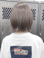 ギークス(GEEKS)&nbsp;【GEEKS渋谷】伸ばしかけボブ/ココアグレージュ/20代30代/透明感