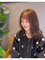 ロンド(Le rond)&nbsp;ミディアムレイヤーカットナチュラルスタイル派手じゃなく垢抜け