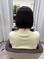 ウイ バイ ファースト 北四番丁店(u'i by first)&nbsp;ブラウンベージュ カプチーノカラー ボブスタイル
