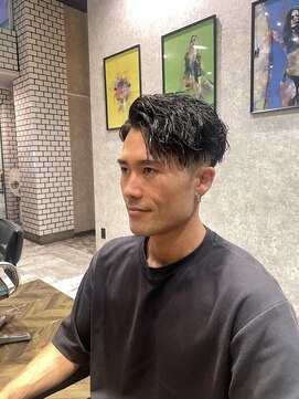 ステレオ ヘアデザイン 安城店(STEREO HAIR DESIGN) 7:3パート×ツイストスパイラル（5月）