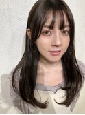 大人ガーリーダークアッシュミディアムレイヤーカットブリーチ