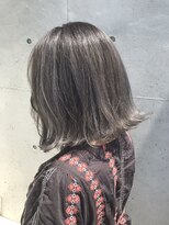 リアン(Lien)&nbsp;Lien☆グレー×アッシュブラウン×外ハネボブ　立川