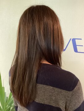 ウエーブ ロングレイヤースタイル