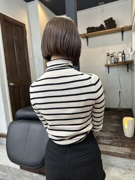 ブーフ(bufr) ナチュラルストレートボブ