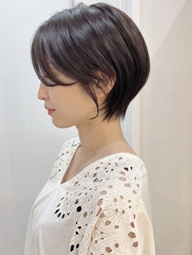 キアラ(Kchiara) 福岡大人ショート収まるカットkchiara天神川野直人