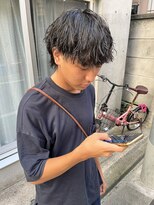 アイズ 海老名(AIZU)&nbsp;ソフトツイスト ツイストスパイラルパーマ 眉毛 マッシュ