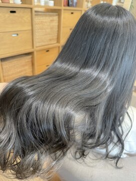 バイオレット ナゴヤ(Violet Nagoya) ブリーチなしカラー ブルーグレージュ グレージュカラー ブルー