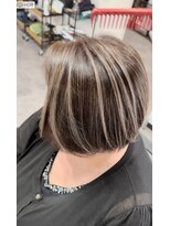 トッカ(tocca)&nbsp;脱白髪染めハイライト