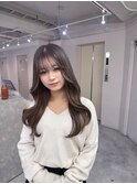 暗めでも透明感グレージュ
