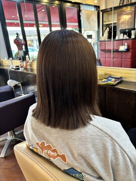 シャンプーボーイアネックス(SHAMPOO BOY Annex) 切りっぱなしボブ