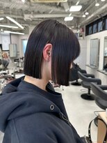 ベレーザ 渋谷(BELEZA)&nbsp;12144髪質改善艶髪切りっぱなしボブ黒髪アッシュ耳かけショート