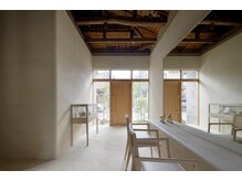 ヤスカワ(YASUKAWA)の雰囲気（ゆったり２席で、髪と心に癒しの時間に！）