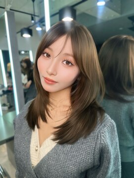 シェノン バイ アランスミシー 表参道(CHAINON by Alan smithee) 表参道/クラゲヘアー/オリーブグレー/小顔/ココアベージュ/渋谷