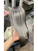 ハク(haku)&nbsp;シャドールーツ