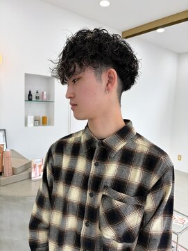 スヴニール(souvenir) メンズパーマ　スパイラルパーマ　シャドウパーマ