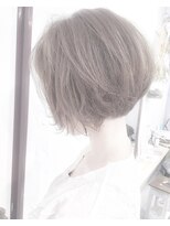 ヘアーアンドアトリエ マール(Hair&Atelier Marl) 【Marlお客様スタイル】前下がりの無造作ショートボブ