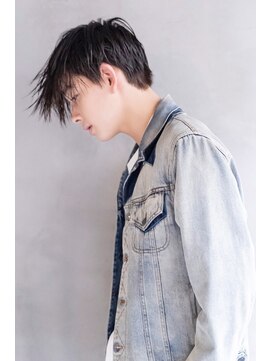 アメリ 新宿(Ameri) Ameri 前下がり刈り上げマッシュ 【新宿】