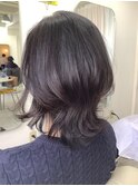 外ハネミディスタイル