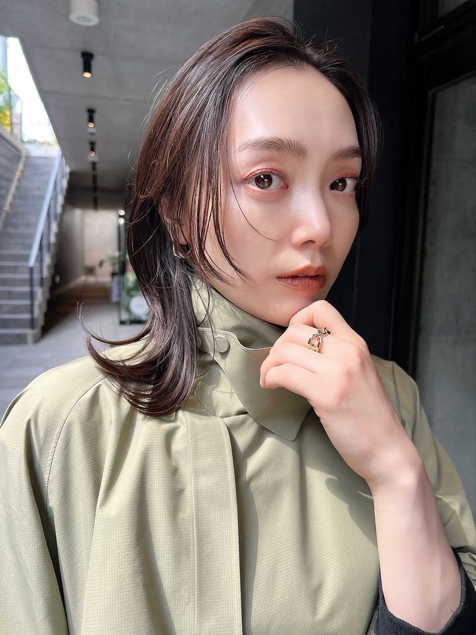 アンガーデン(Une GARDEN)&nbsp;大人くびレイヤー　長め前髪　透明感カラー