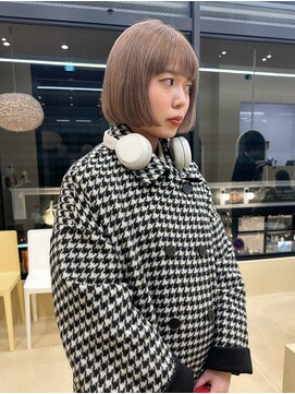 スニュウ(snuw) 【snuw_hotaru】ブリーチカラーミルクティカラーボブ